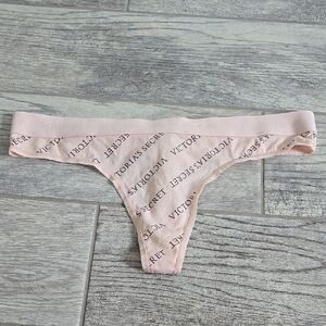 NWT Victoria's Secret Pink Thong